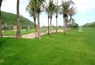 Diamond Bay Golf & Villas (